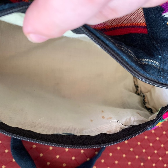 Embroidered bag - Picture 3 of 4